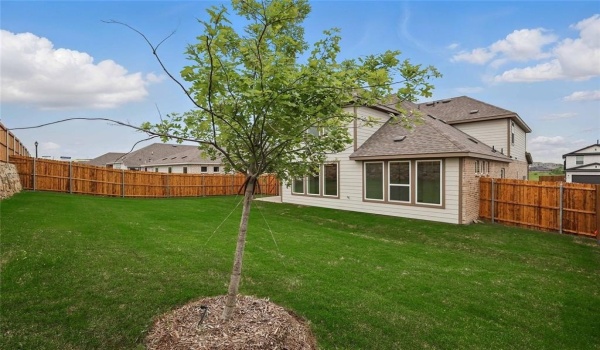 2303 Ridgecrest Lane, Sherman, TX 75092, 5 Bedrooms Bedrooms, ,3 BathroomsBathrooms,Residential,For Sale,2303 Ridgecrest Lane,20765059