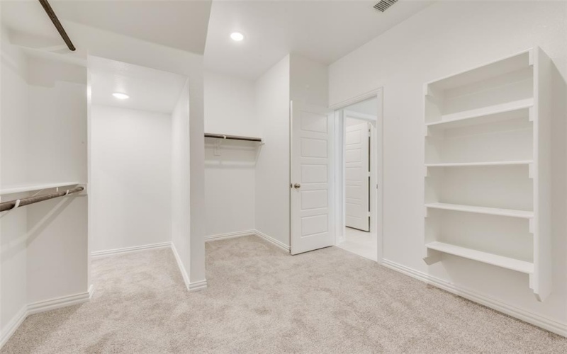 2912 Hanscom Street, Forney, TX 75126, 4 Bedrooms Bedrooms, ,2 BathroomsBathrooms,Residential,For Sale,2912 Hanscom Street,20756570