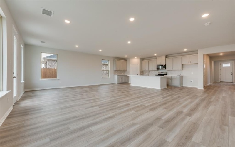 2912 Hanscom Street, Forney, TX 75126, 4 Bedrooms Bedrooms, ,2 BathroomsBathrooms,Residential,For Sale,2912 Hanscom Street,20756570