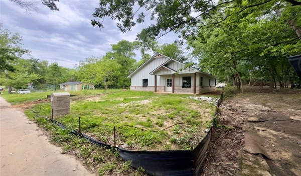 1212 ALBERTSON, Tyler, TX 75702, 3 Bedrooms Bedrooms, ,2 BathroomsBathrooms,Residential,For Sale,1212 ALBERTSON,20765245