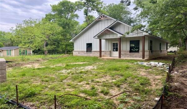 1212 ALBERTSON, Tyler, TX 75702, 3 Bedrooms Bedrooms, ,2 BathroomsBathrooms,Residential,For Sale,1212 ALBERTSON,20765245