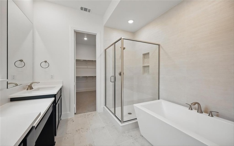 2021 Rolling Oaks Drive, Aledo, TX 76008, 4 Bedrooms Bedrooms, ,5 BathroomsBathrooms,Residential,For Sale,2021 Rolling Oaks Drive,20772213