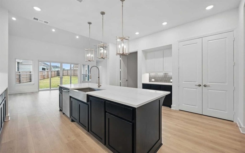 2021 Rolling Oaks Drive, Aledo, TX 76008, 4 Bedrooms Bedrooms, ,5 BathroomsBathrooms,Residential,For Sale,2021 Rolling Oaks Drive,20772213