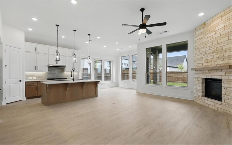 2217 Rolling Oaks Drive, Aledo, TX 76008, 4 Bedrooms Bedrooms, ,3 BathroomsBathrooms,Residential,For Sale,2217 Rolling Oaks Drive,20772221
