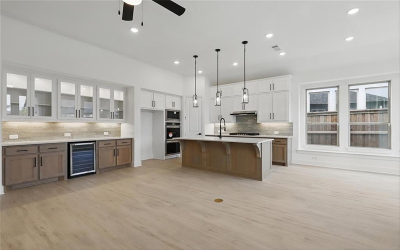 2217 Rolling Oaks Drive, Aledo, TX 76008, 4 Bedrooms Bedrooms, ,3 BathroomsBathrooms,Residential,For Sale,2217 Rolling Oaks Drive,20772221