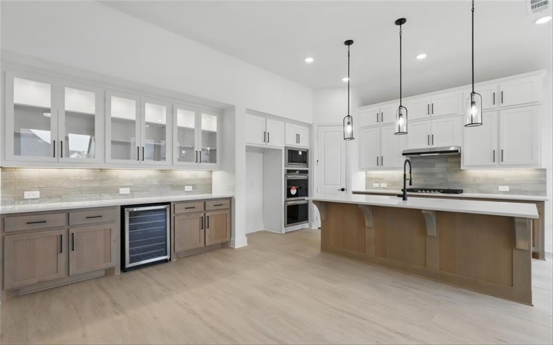 2217 Rolling Oaks Drive, Aledo, TX 76008, 4 Bedrooms Bedrooms, ,3 BathroomsBathrooms,Residential,For Sale,2217 Rolling Oaks Drive,20772221