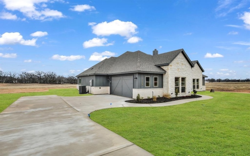 124 Prairie Winds Drive, Poolville, TX 76487, 4 Bedrooms Bedrooms, ,3 BathroomsBathrooms,Residential,For Sale,124 Prairie Winds Drive,20772772