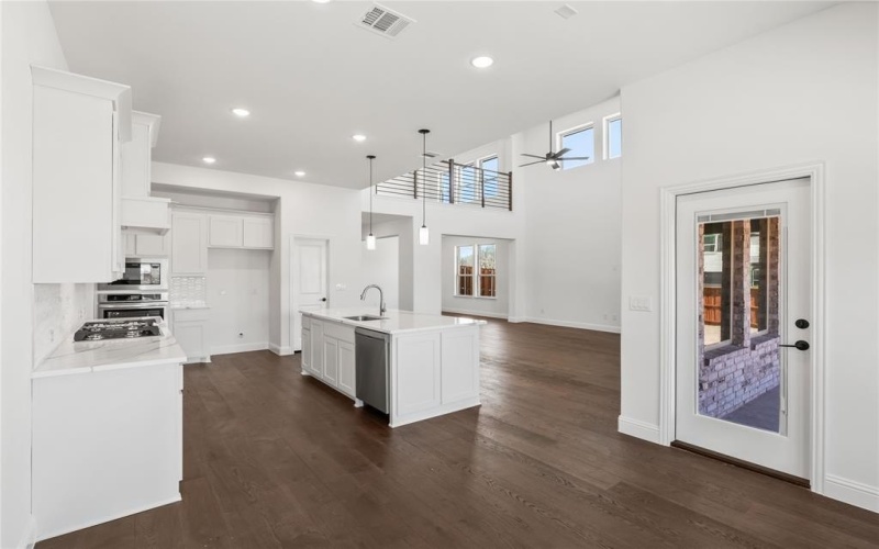 901 Lathrop Drive, McKinney, TX 75071, 5 Bedrooms Bedrooms, ,5 BathroomsBathrooms,Residential,For Sale,901 Lathrop Drive,20772800