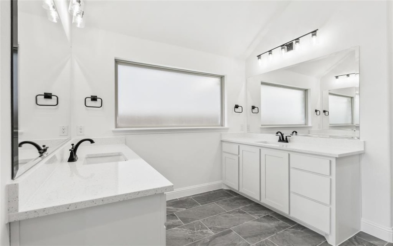901 Lathrop Drive, McKinney, TX 75071, 5 Bedrooms Bedrooms, ,5 BathroomsBathrooms,Residential,For Sale,901 Lathrop Drive,20772800