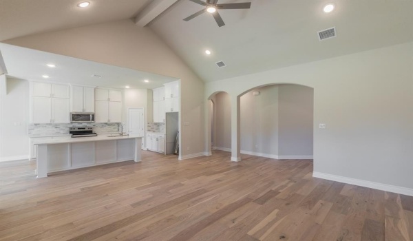 609 Keel Way, Azle, TX 76020, 4 Bedrooms Bedrooms, ,2 BathroomsBathrooms,Residential,For Sale,609 Keel Way,20780700