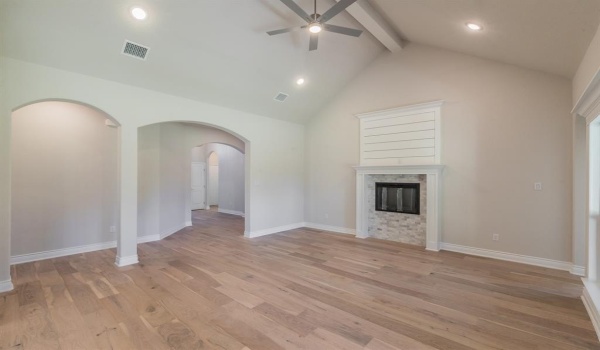 609 Keel Way, Azle, TX 76020, 4 Bedrooms Bedrooms, ,2 BathroomsBathrooms,Residential,For Sale,609 Keel Way,20780700