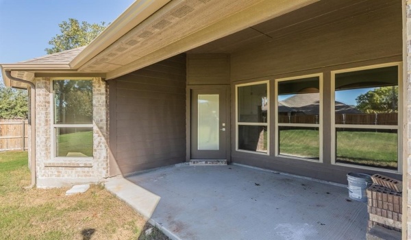 609 Keel Way, Azle, TX 76020, 4 Bedrooms Bedrooms, ,2 BathroomsBathrooms,Residential,For Sale,609 Keel Way,20780700