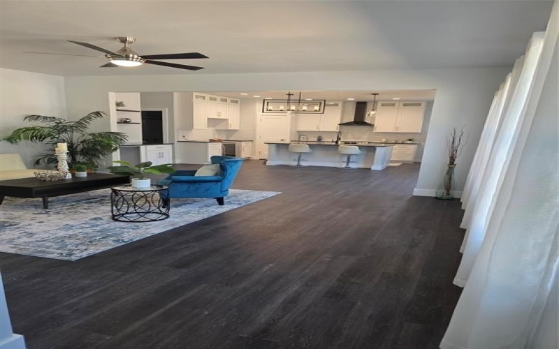 3612 Broken Bow Drive, Granbury, TX 76048, 3 Bedrooms Bedrooms, ,2 BathroomsBathrooms,Residential,For Sale,3612 Broken Bow Drive,20774165