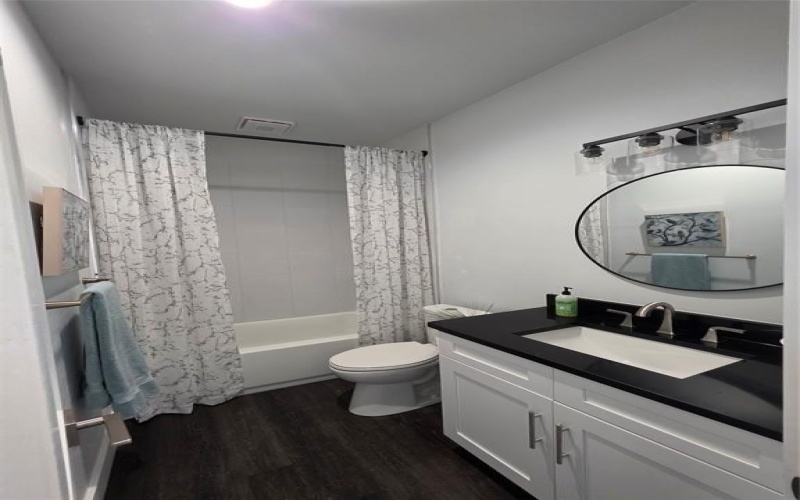 3612 Broken Bow Drive, Granbury, TX 76048, 3 Bedrooms Bedrooms, ,2 BathroomsBathrooms,Residential,For Sale,3612 Broken Bow Drive,20774165