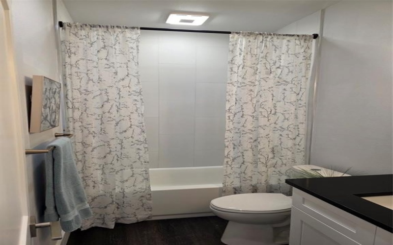 3612 Broken Bow Drive, Granbury, TX 76048, 3 Bedrooms Bedrooms, ,2 BathroomsBathrooms,Residential,For Sale,3612 Broken Bow Drive,20774165