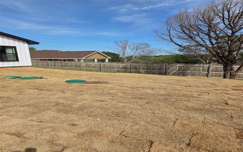 3612 Broken Bow Drive, Granbury, TX 76048, 3 Bedrooms Bedrooms, ,2 BathroomsBathrooms,Residential,For Sale,3612 Broken Bow Drive,20774165