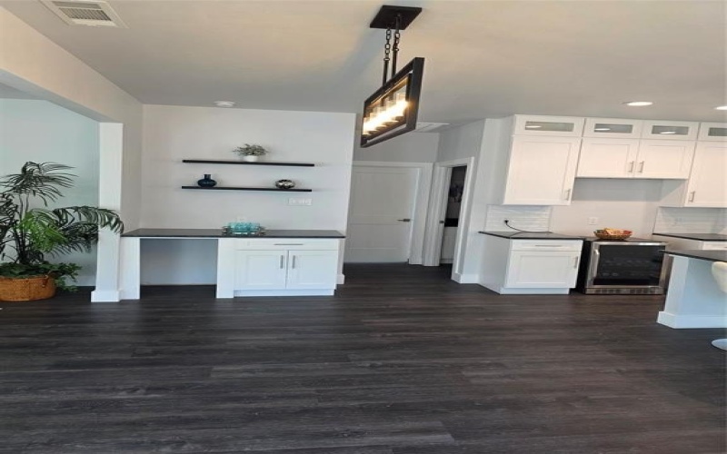 3612 Broken Bow Drive, Granbury, TX 76048, 3 Bedrooms Bedrooms, ,2 BathroomsBathrooms,Residential,For Sale,3612 Broken Bow Drive,20774165