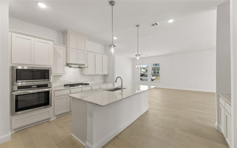 1001 Emerald Trace Drive, Justin, TX 76247, 4 Habitaciones Habitaciones , ,3 BañosBaños,Residential,En Venta,1001 Emerald Trace Drive,20780722