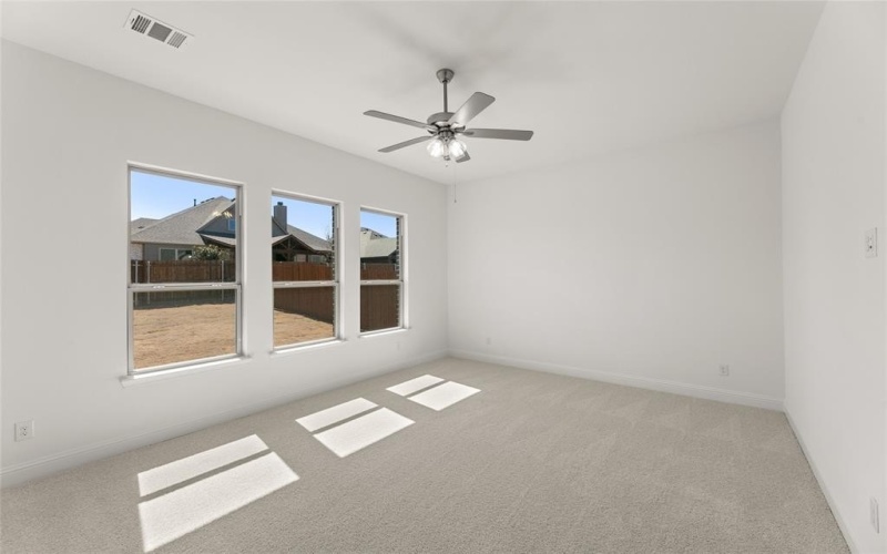 1001 Emerald Trace Drive, Justin, TX 76247, 4 Habitaciones Habitaciones , ,3 BañosBaños,Residential,En Venta,1001 Emerald Trace Drive,20780722
