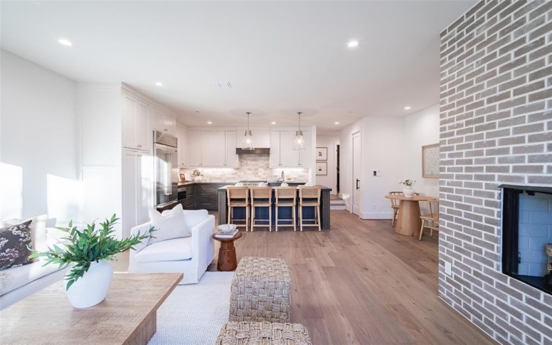 4529 Emerson Avenue #8, University Park, TX 75205, 3 Bedrooms Bedrooms, ,3 BathroomsBathrooms,Residential,For Sale,4529 Emerson Avenue,20780750