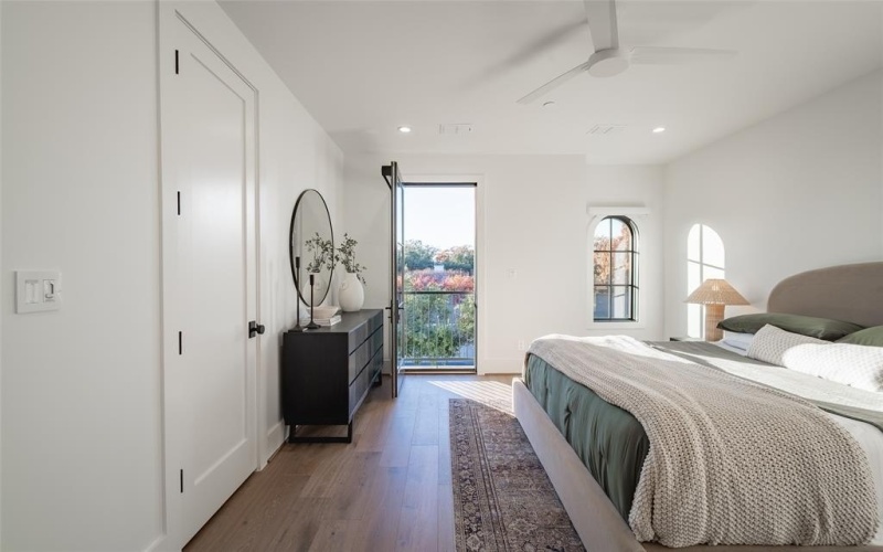 4529 Emerson Avenue #8, University Park, TX 75205, 3 Bedrooms Bedrooms, ,3 BathroomsBathrooms,Residential,For Sale,4529 Emerson Avenue,20780750