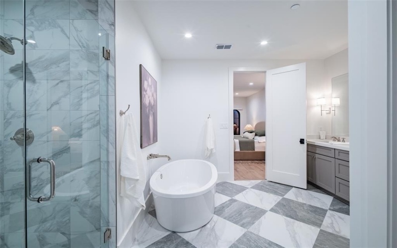4529 Emerson Avenue #8, University Park, TX 75205, 3 Bedrooms Bedrooms, ,3 BathroomsBathrooms,Residential,For Sale,4529 Emerson Avenue,20780750