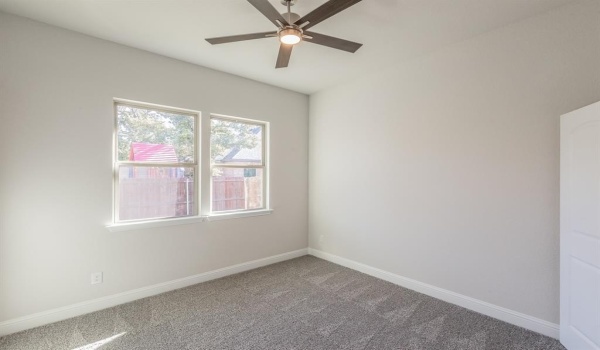 1600 Sea Breeze Court, Azle, TX 76020, 4 Bedrooms Bedrooms, ,2 BathroomsBathrooms,Residential,For Sale,1600 Sea Breeze Court,20780774