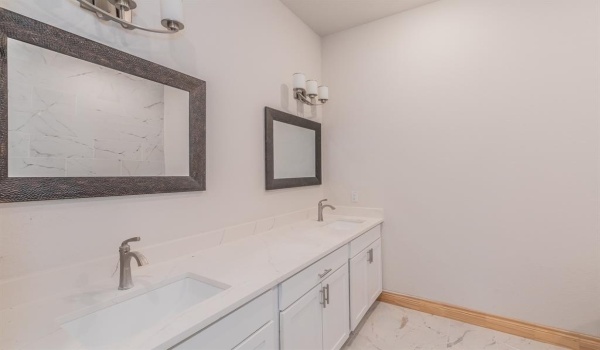 1600 Sea Breeze Court, Azle, TX 76020, 4 Bedrooms Bedrooms, ,2 BathroomsBathrooms,Residential,For Sale,1600 Sea Breeze Court,20780774