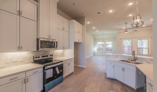 1600 Sea Breeze Court, Azle, TX 76020, 4 Bedrooms Bedrooms, ,2 BathroomsBathrooms,Residential,For Sale,1600 Sea Breeze Court,20780774