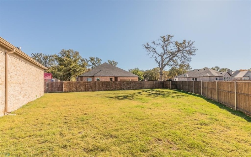 1600 Sea Breeze Court, Azle, TX 76020, 4 Bedrooms Bedrooms, ,2 BathroomsBathrooms,Residential,For Sale,1600 Sea Breeze Court,20780774