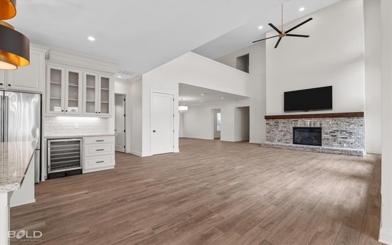 5115 Oaklawn Park Drive, Blanchard, LA 71107, 6 Bedrooms Bedrooms, ,5 BathroomsBathrooms,Residential,For Sale,5115 Oaklawn Park Drive,20780777