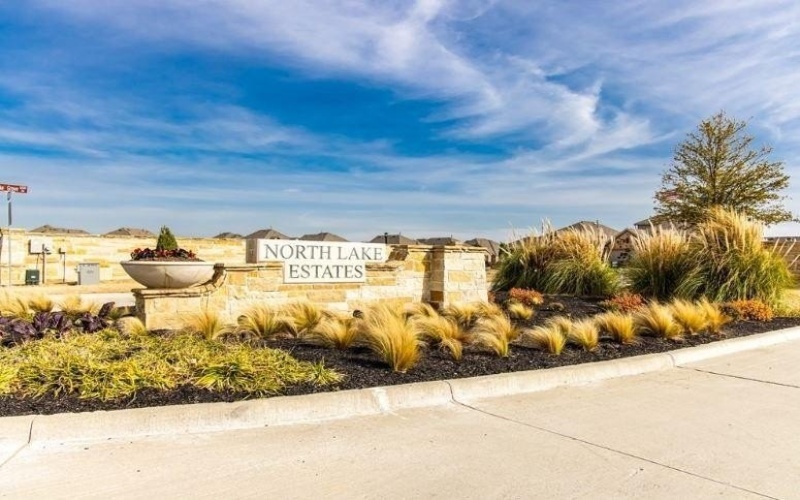 2105 Algardi Drive, Little Elm, TX 75068, 4 Bedrooms Bedrooms, ,5 BathroomsBathrooms,Residential,For Sale,2105 Algardi Drive,20774237