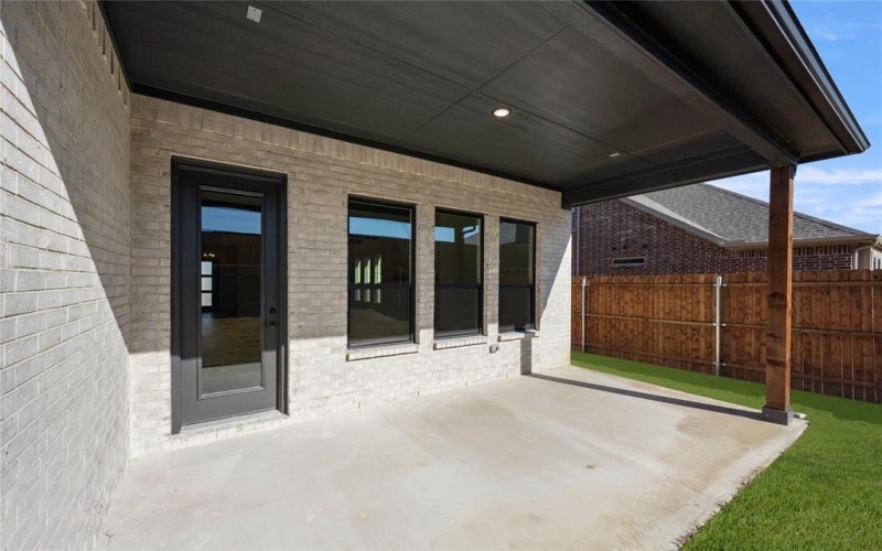1005 Blue Mist Court, Justin, TX 76247, 4 Bedrooms Bedrooms, ,3 BathroomsBathrooms,Residential,For Sale,1005 Blue Mist Court,20780818