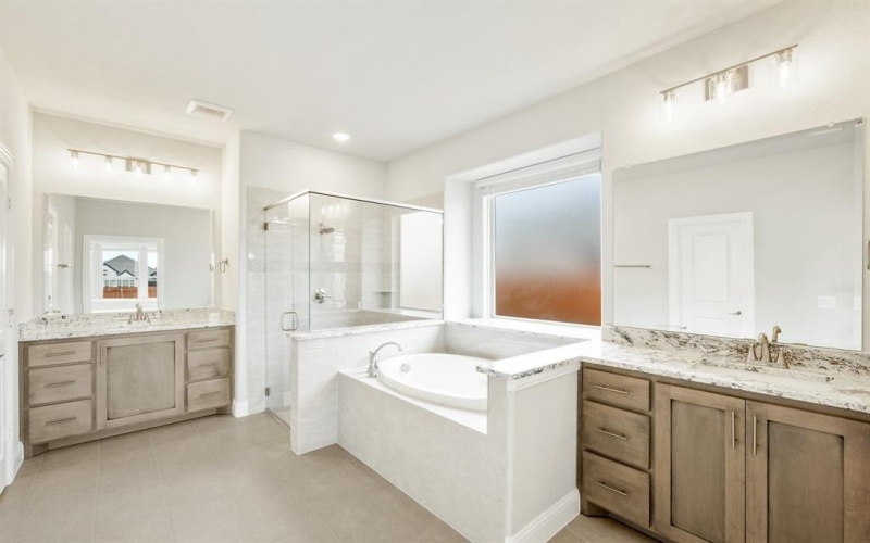 4630 Bel Air Drive, Midlothian, TX 76065, 4 Bedrooms Bedrooms, ,3 BathroomsBathrooms,Residential,For Sale,4630 Bel Air Drive,20774357