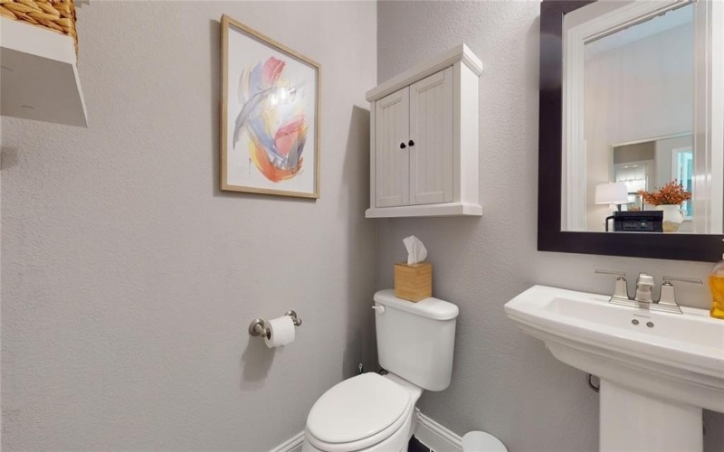 1109 17th Street, Argyle, TX 76226, 4 Bedrooms Bedrooms, ,5 BathroomsBathrooms,Residential,For Sale,1109 17th Street,20780947