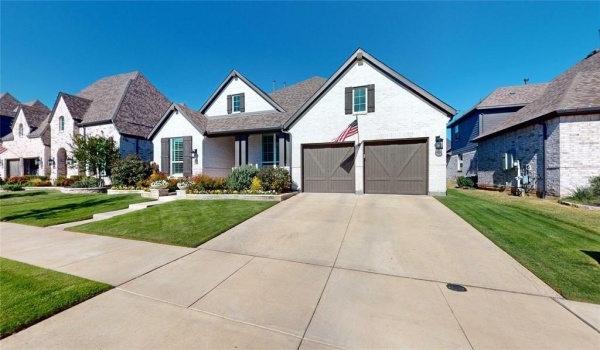 1109 17th Street, Argyle, TX 76226, 4 Bedrooms Bedrooms, ,5 BathroomsBathrooms,Residential,For Sale,1109 17th Street,20780947