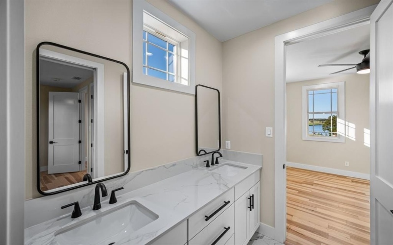 6065 Wildlife Way, Athens, TX 75752, 4 Bedrooms Bedrooms, ,3 BathroomsBathrooms,Residential,For Sale,6065 Wildlife Way,20781140