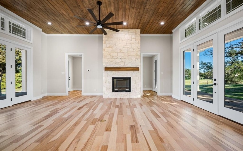 6065 Wildlife Way, Athens, TX 75752, 4 Bedrooms Bedrooms, ,3 BathroomsBathrooms,Residential,For Sale,6065 Wildlife Way,20781140