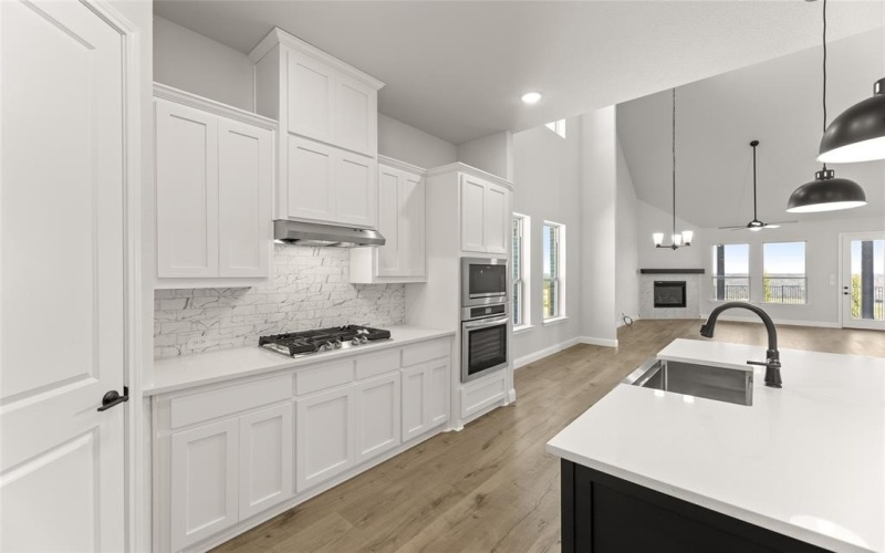 1018 Emerald Trace Drive, Justin, TX 76247, 4 Bedrooms Bedrooms, ,3 BathroomsBathrooms,Residential,For Sale,1018 Emerald Trace Drive,20781160