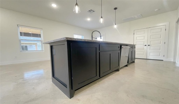 607 W Baker Street, Denison, TX 75020, 3 Bedrooms Bedrooms, ,2 BathroomsBathrooms,Residential,For Sale,607 W Baker Street,20781221
