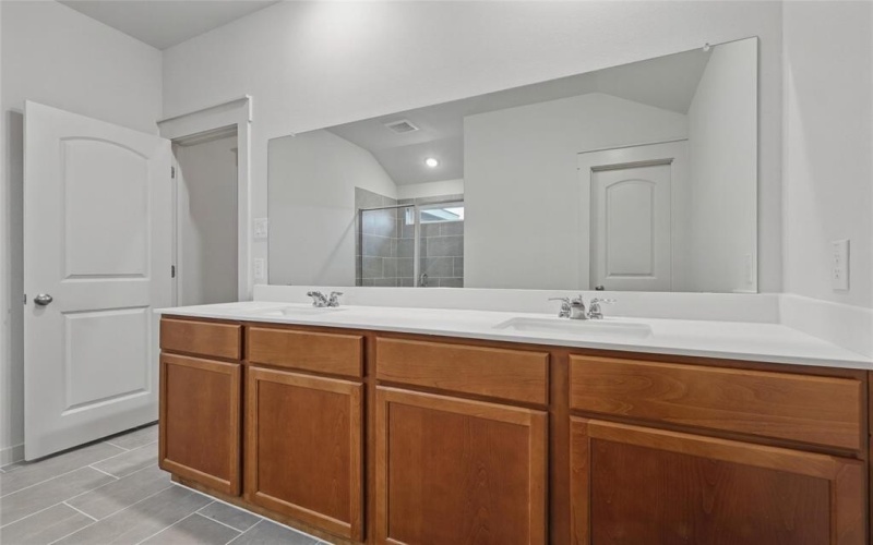 1138 Baker Bridge Drive, Forney, TX 75126, 3 Bedrooms Bedrooms, ,2 BathroomsBathrooms,Residential,For Sale,1138 Baker Bridge Drive,20781256