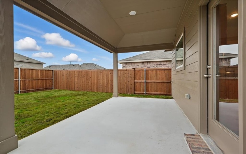1138 Baker Bridge Drive, Forney, TX 75126, 3 Bedrooms Bedrooms, ,2 BathroomsBathrooms,Residential,For Sale,1138 Baker Bridge Drive,20781256
