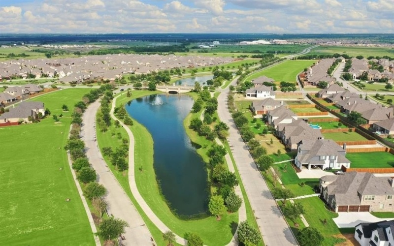 1920 Bobbin Mill Lane, Forney, TX 75126, 4 Bedrooms Bedrooms, ,3 BathroomsBathrooms,Residential,For Sale,1920 Bobbin Mill Lane,20775159