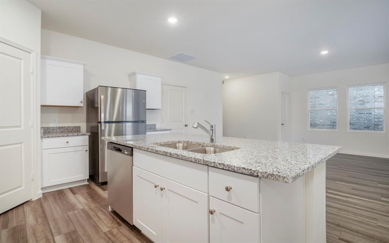 402 Valley View Drive #402, Princeton, TX 75407, 5 Habitaciones Habitaciones , ,3 BañosBaños,Residential Lease,En Alquiler,402 Valley View Drive,20781374