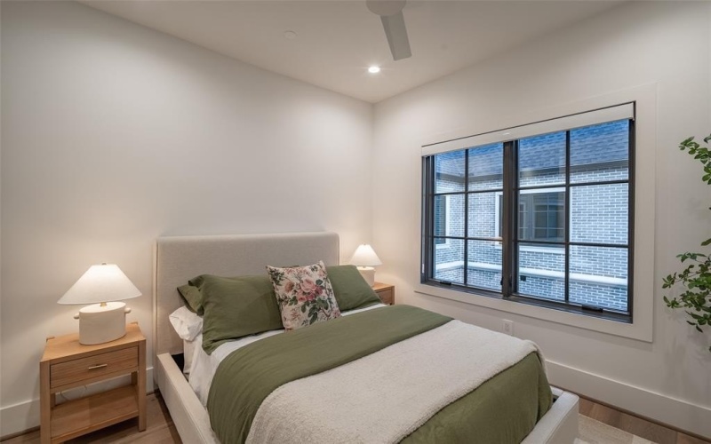 4529 Emerson Avenue #6, University Park, TX 75205, 2 Bedrooms Bedrooms, ,2 BathroomsBathrooms,Residential,For Sale,4529 Emerson Avenue,20775564