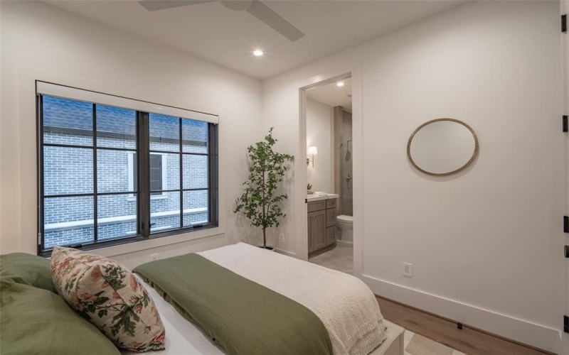 4529 Emerson Avenue #6, University Park, TX 75205, 2 Bedrooms Bedrooms, ,2 BathroomsBathrooms,Residential,For Sale,4529 Emerson Avenue,20775564