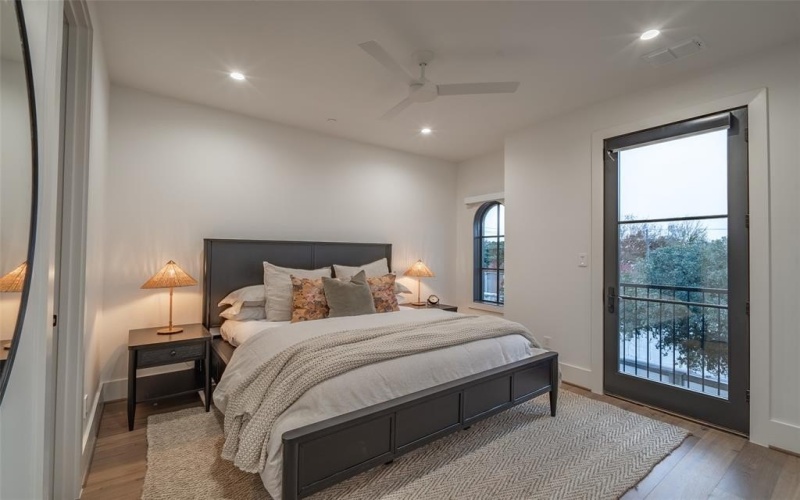 4529 Emerson Avenue #6, University Park, TX 75205, 2 Bedrooms Bedrooms, ,2 BathroomsBathrooms,Residential,For Sale,4529 Emerson Avenue,20775564