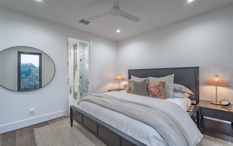 4529 Emerson Avenue #6, University Park, TX 75205, 2 Bedrooms Bedrooms, ,2 BathroomsBathrooms,Residential,For Sale,4529 Emerson Avenue,20775564