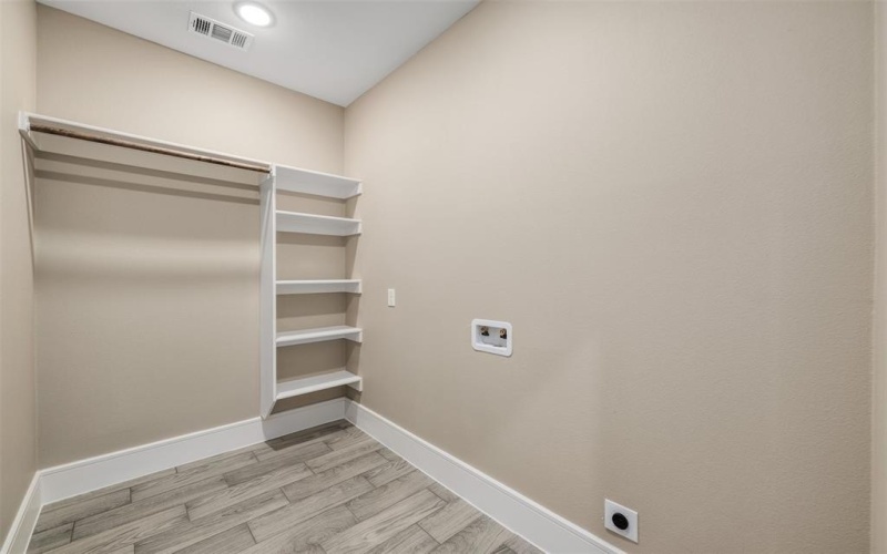 2801 Beechwood Street, Granbury, TX 76048, 3 Habitaciones Habitaciones , ,2 BañosBaños,Residential,En Venta,2801 Beechwood Street,20781481