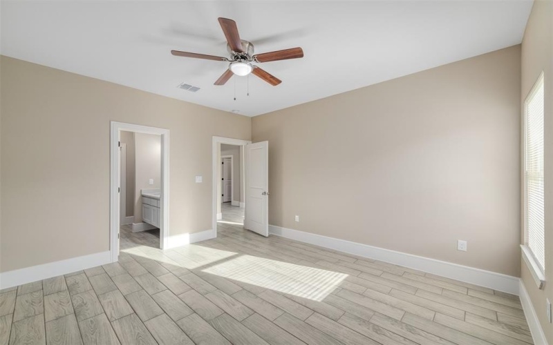 2801 Beechwood Street, Granbury, TX 76048, 3 Habitaciones Habitaciones , ,2 BañosBaños,Residential,En Venta,2801 Beechwood Street,20781481